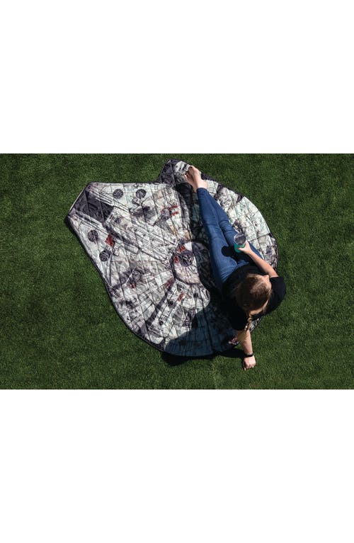 Picnic Time Star Wars Millennium Falcon Blanket In Brown