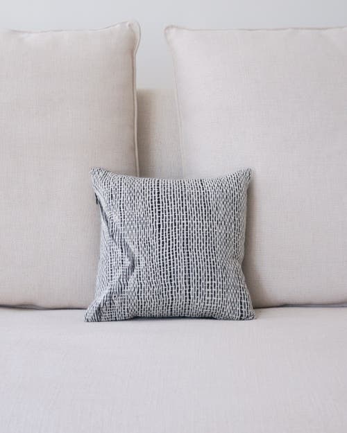 Voz Zig-zag Wave Small Decorative Pillow In Series 1