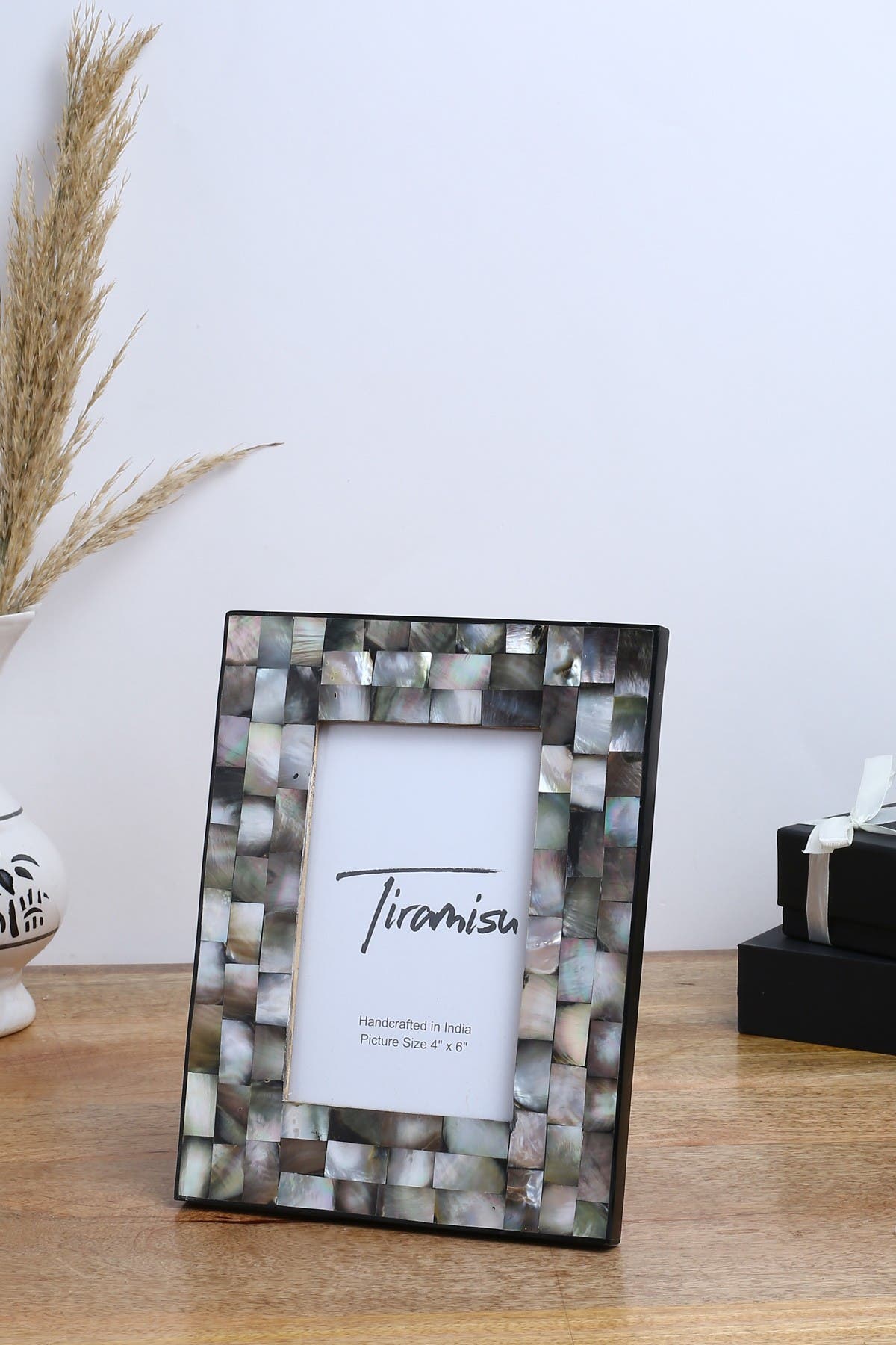 Tiramisu Mother-of-Pearl Picture Frame - Stack Bond Pattern