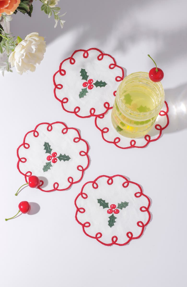Tiramisu Set of 4 Embroidered Holly Berry Linen Napkins, Alternate, color, Red/ Green