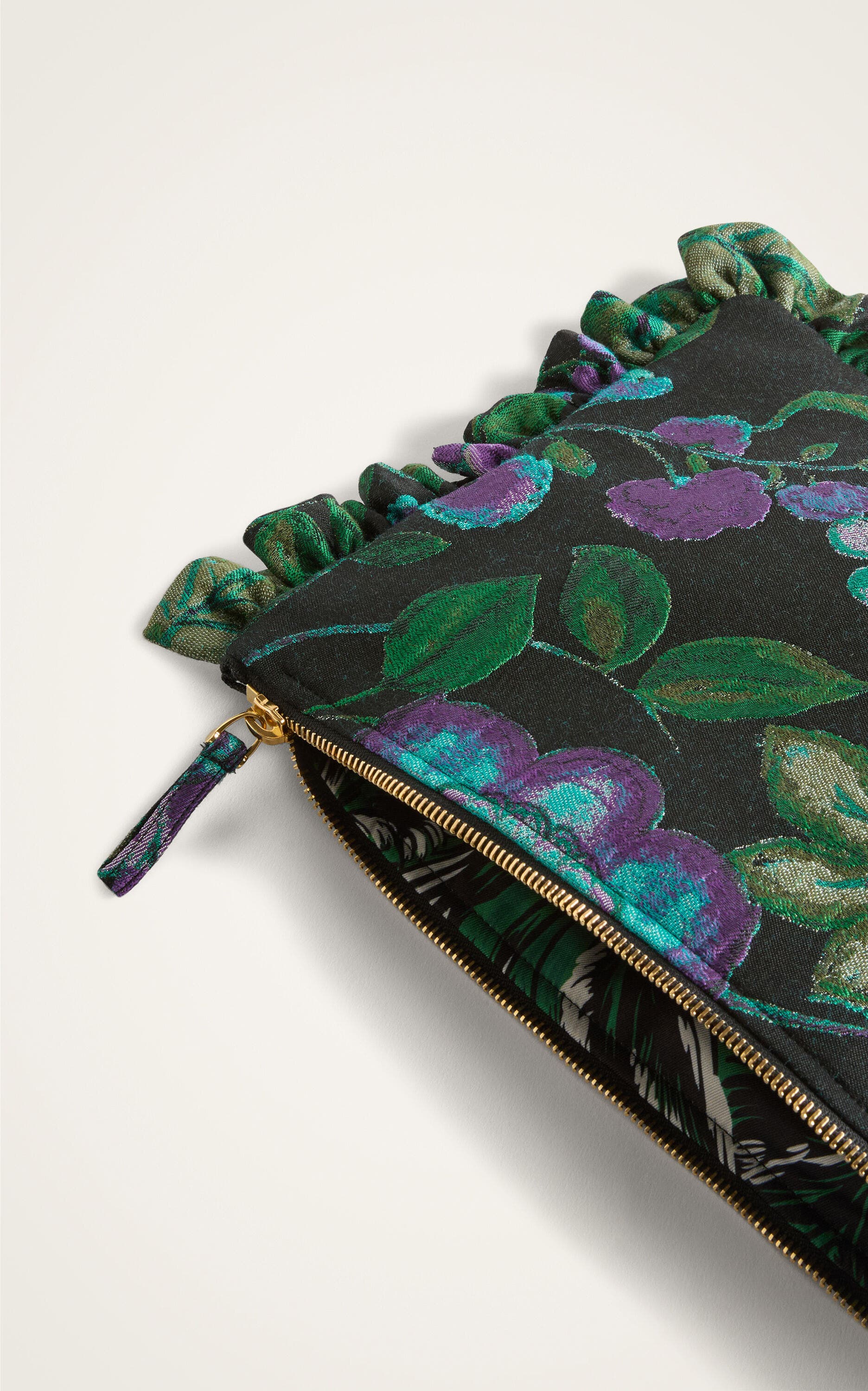 Hand Pochette, Alternate, color, Botanical Black