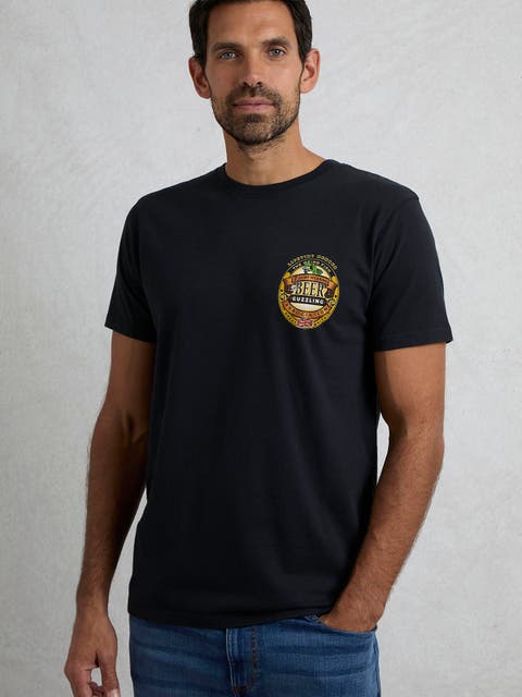 Beer Guzzling Back Print Artist T-Shirt