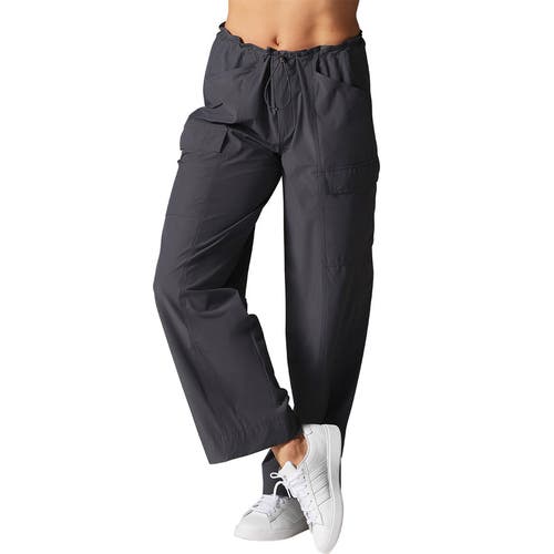 Tavi Warm Up Pant In Gray