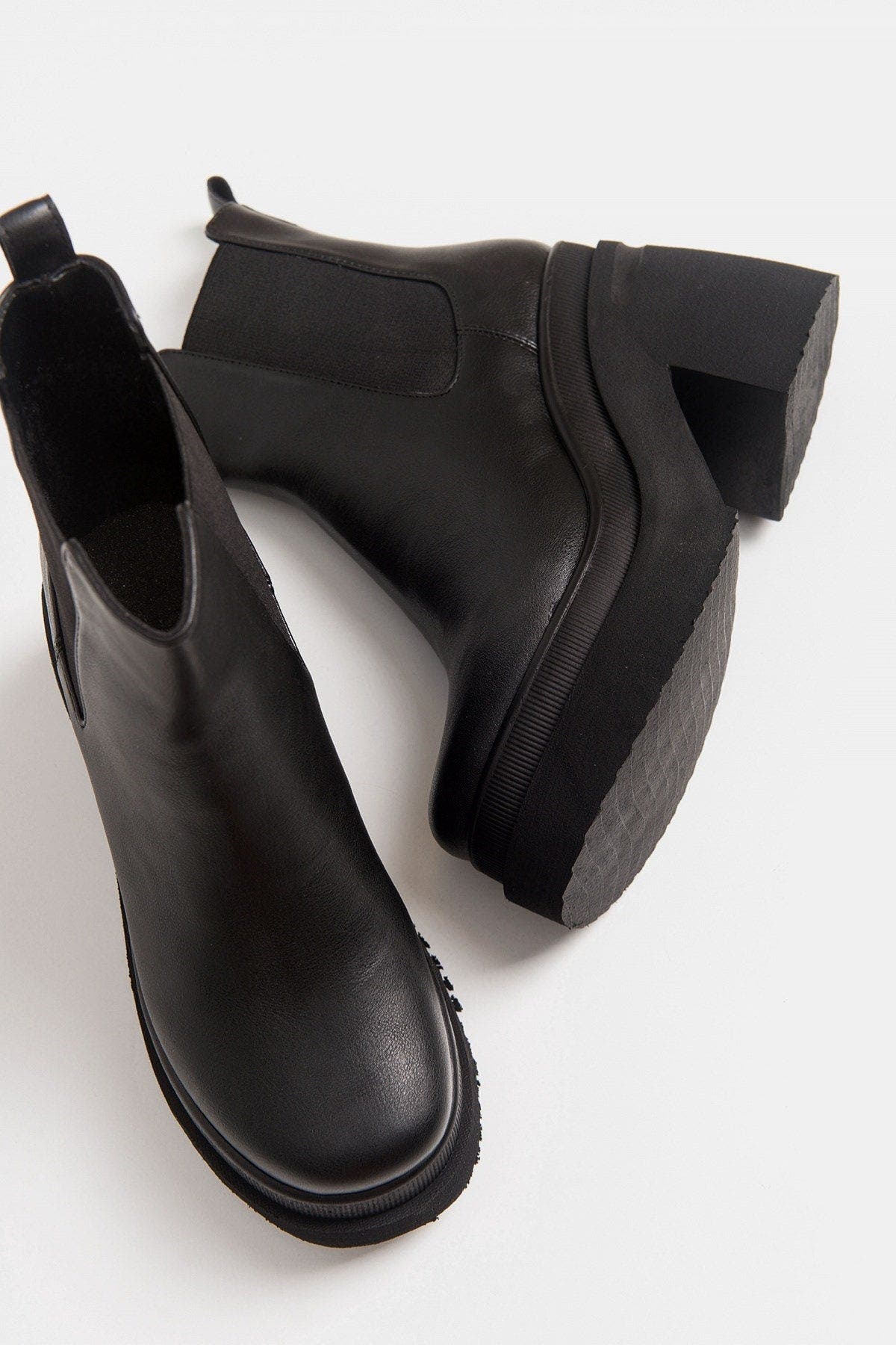 Prologue Shoes Antwerp Chelsea Boot, Alternate, color, Black Faux Leather