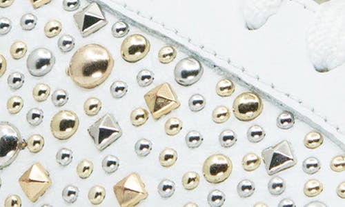 Frankie4 Mim V Stud Sneaker In White