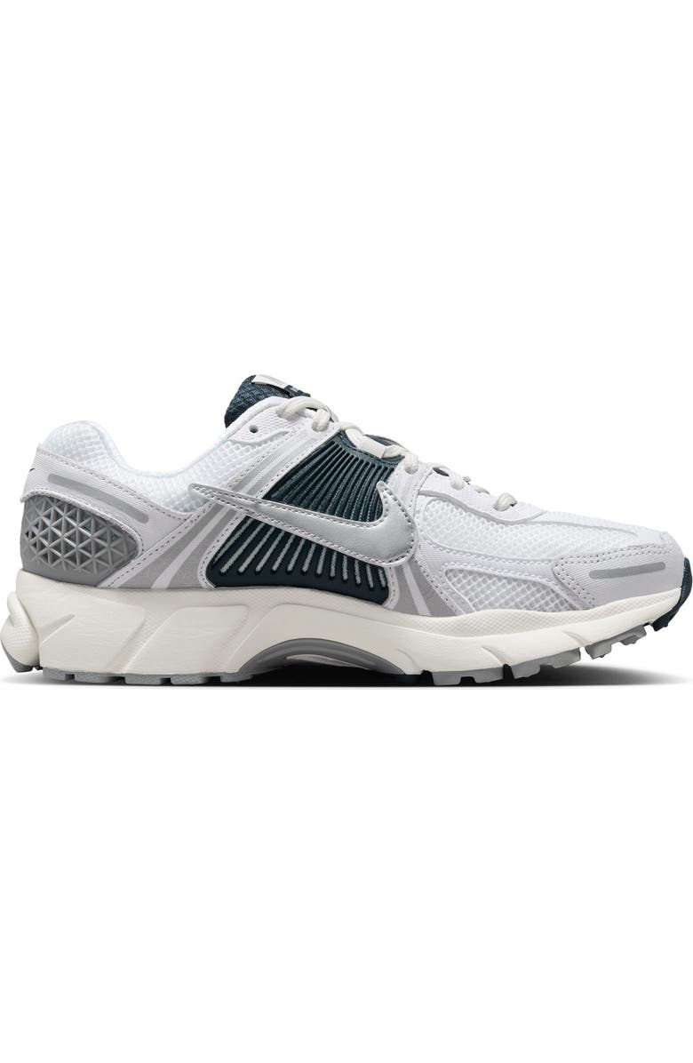 Nike Zoom Vomero 5 Sneaker, Alternate, color,