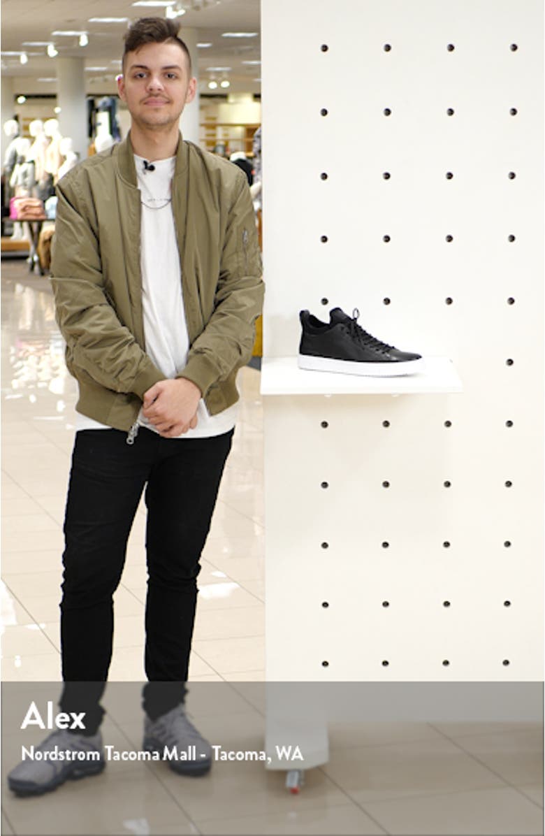 SG38 Sneaker, sales video thumbnail