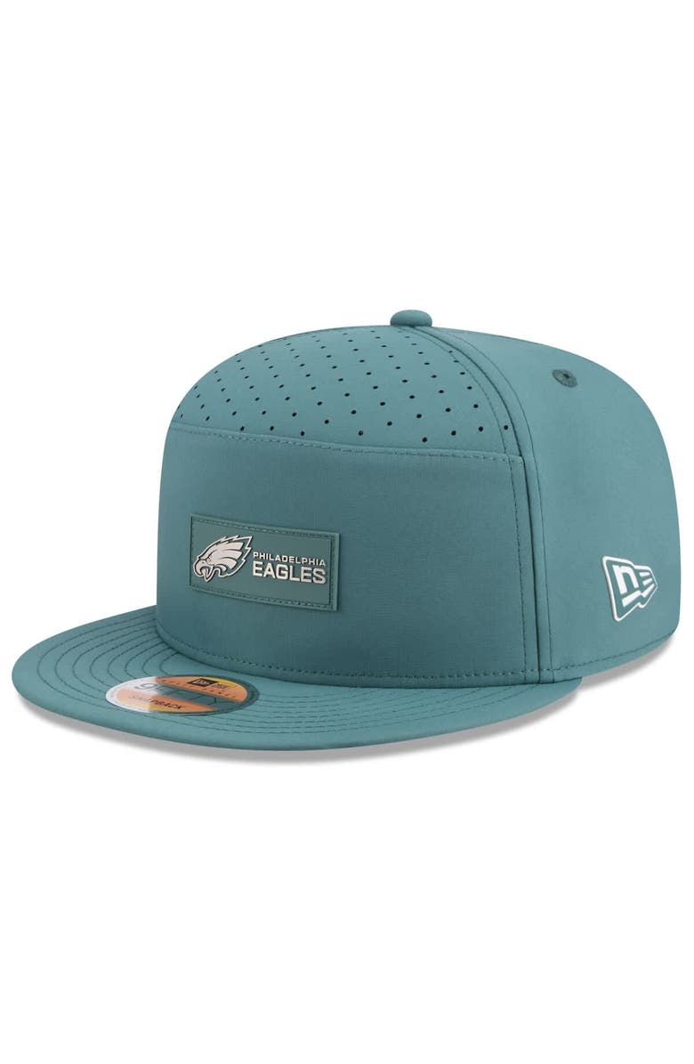 New Era Men's New Era Midnight Green Philadelphia Eagles 2025 Sideline  Split Panel 9FIFTY Snapback Hat, Main, color, Green