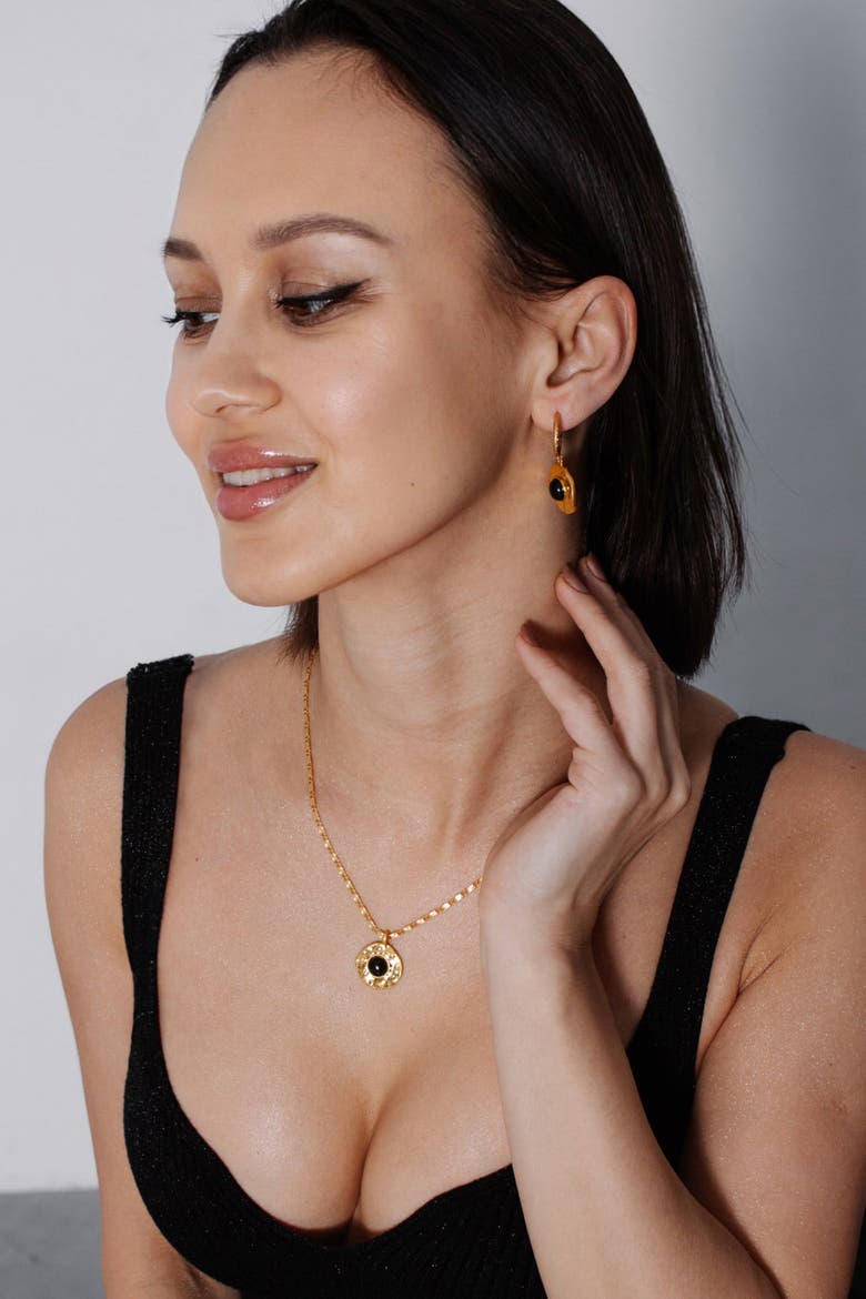 Roaming Venus Crystal Molten Pendant Necklace, Alternate, color, Gold/black