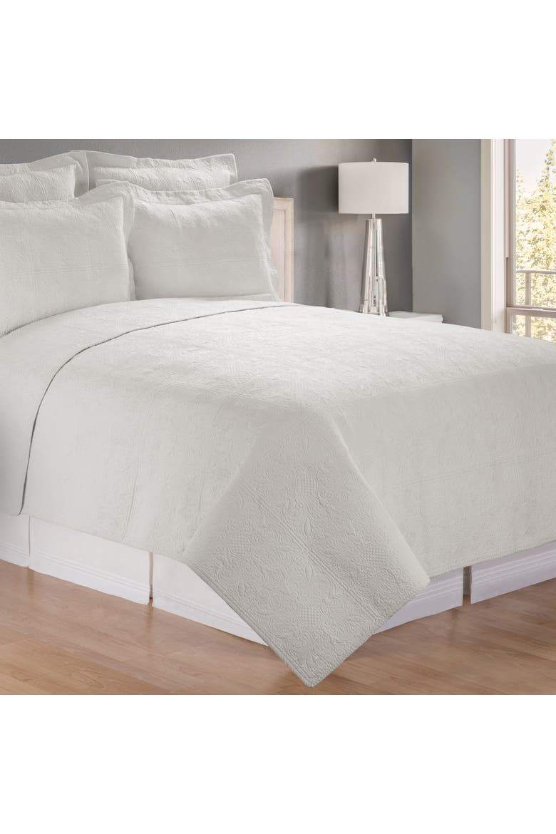 Jacqueline Matelassé Quilt, Main, color, Off-White