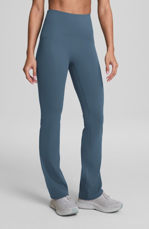 SPANXshape™ Booty Boost Flare Pants