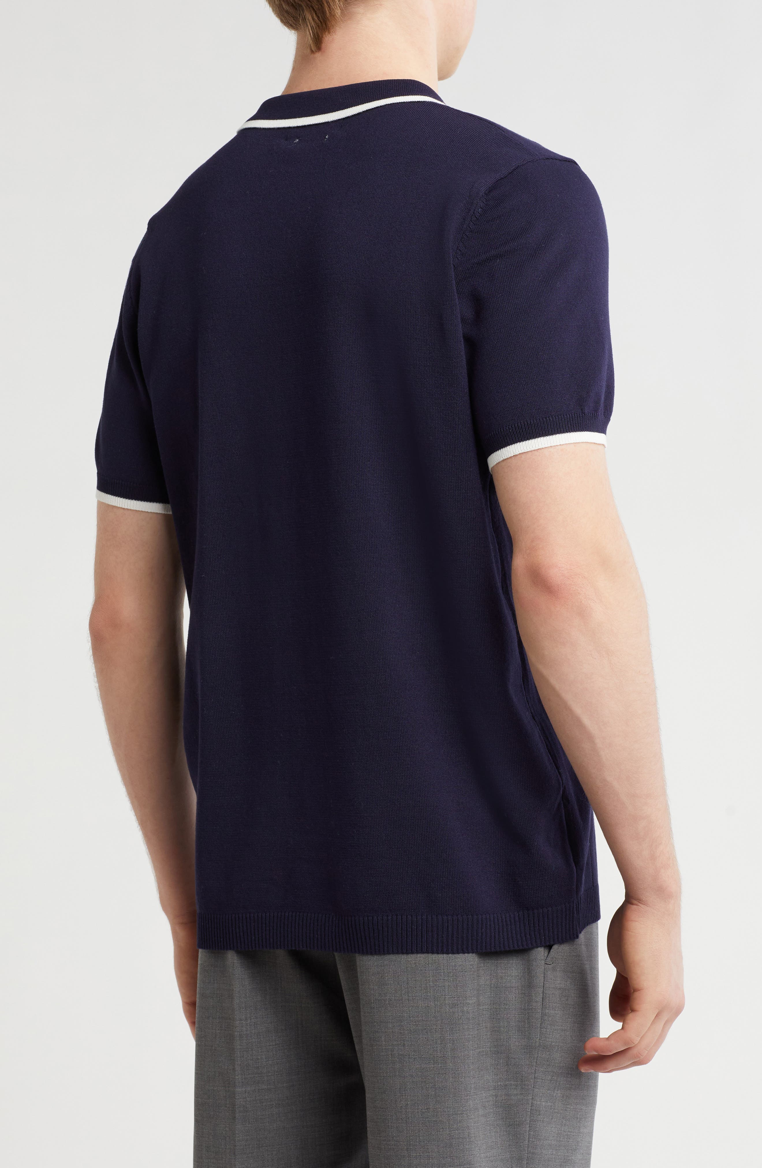Short Sleeve Slim Fit Buttoned Sweater - image 4