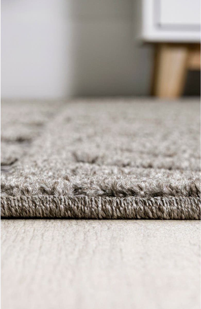 JONATHAN Y Citta High-Low Pile Mediterranean Tile Indoor/Outdoor Area Rug, Alternate, color, Dark Gray/Ivory