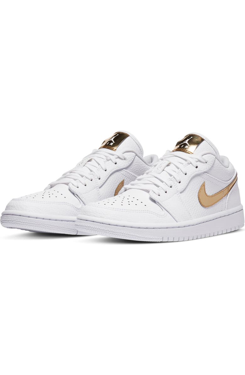 Jordan Nike Air Jordan 1 Low SE Sneaker, Main, color,