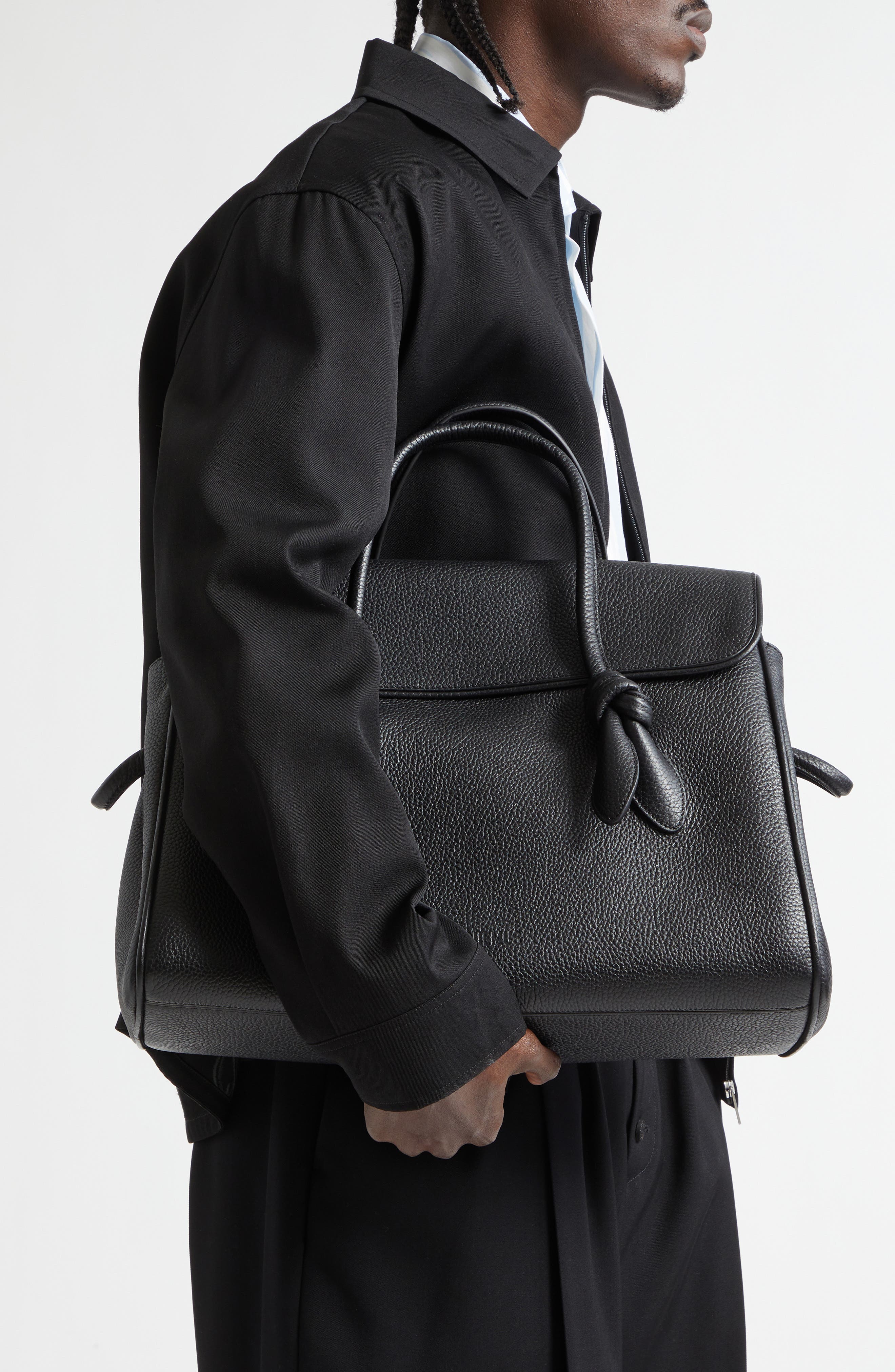 Jacquemus Le Turismo Leather Shopper Bag, Alternate, color, Black