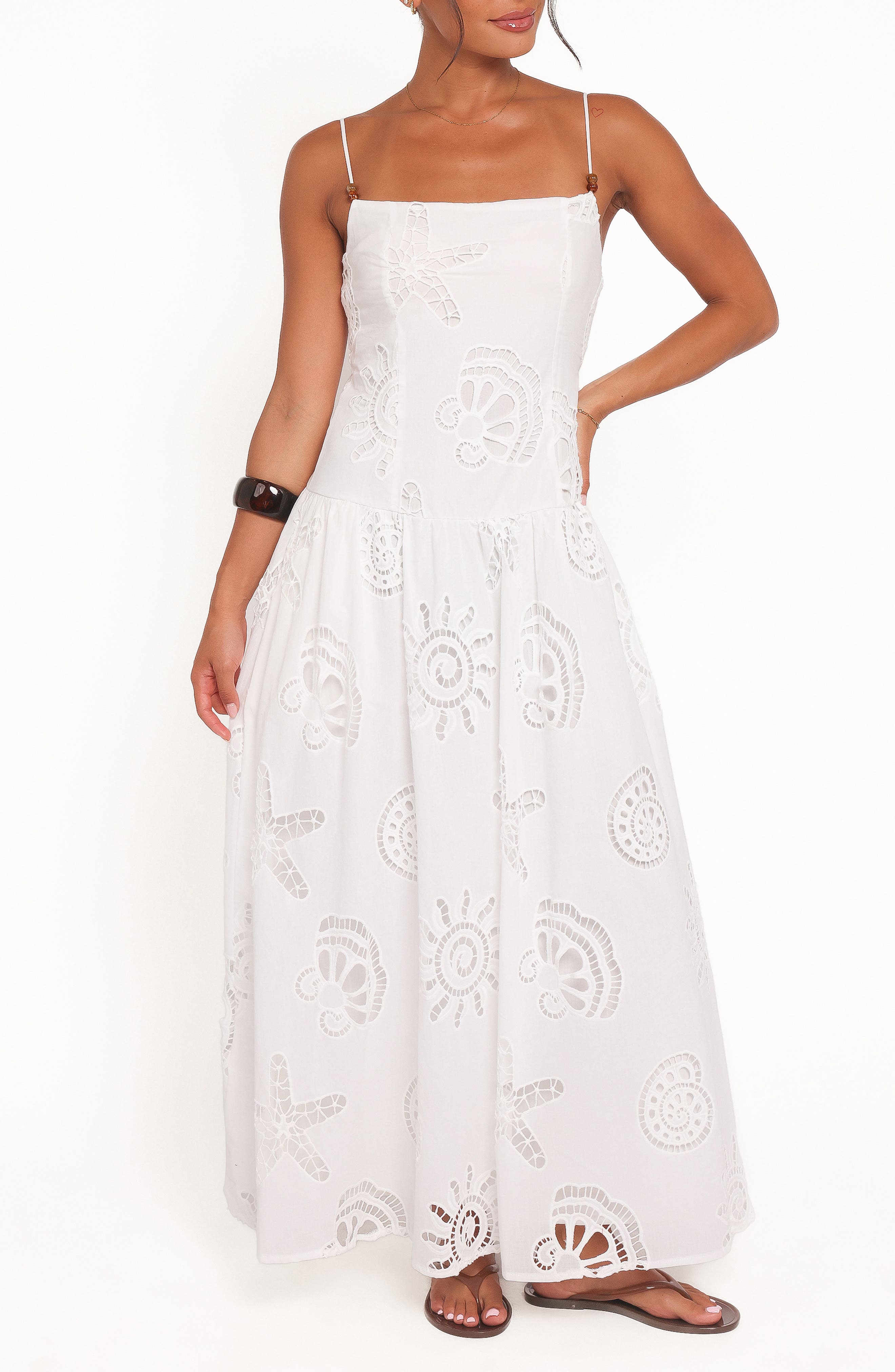 selected WHITE SEASHELL BRODERIE