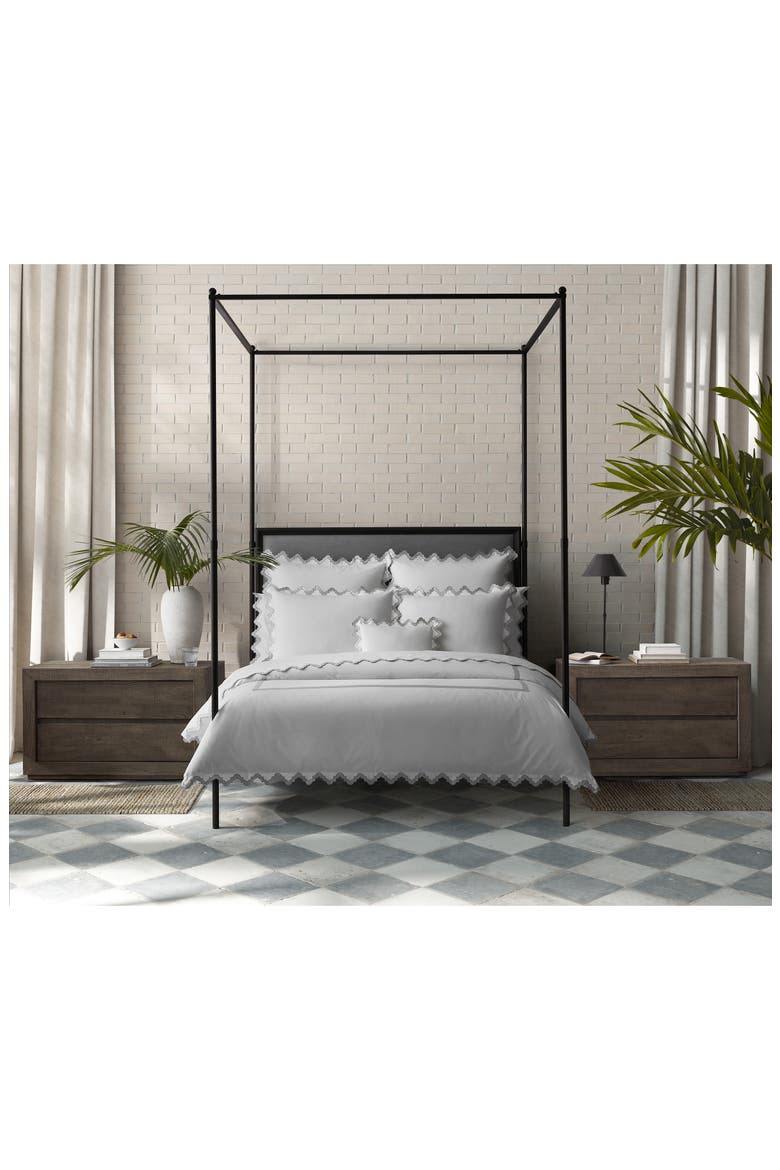 Aziza Sham, Alternate, color, SILVER