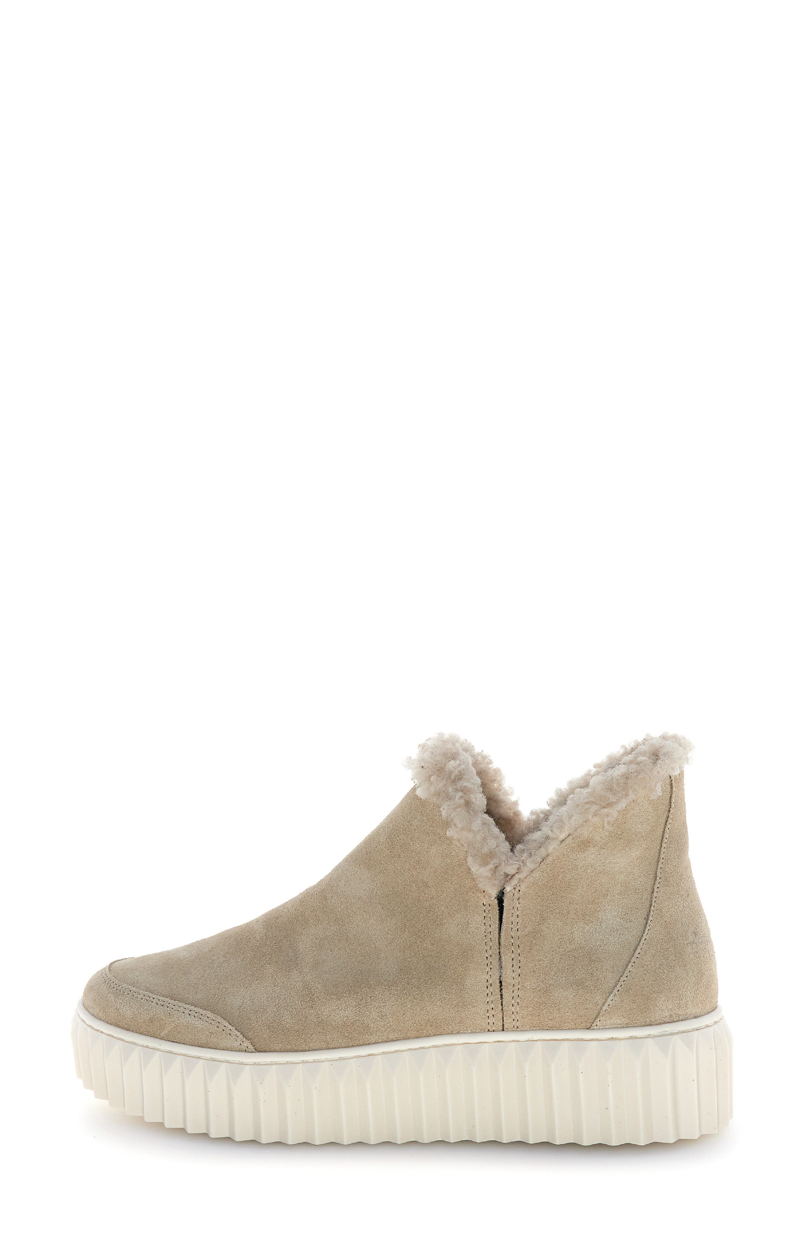 Voile Blanche Luna Genuine Shearling Lined Bootie, Alternate, color, 