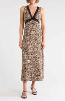 Lace V-Neck Maxi Dress