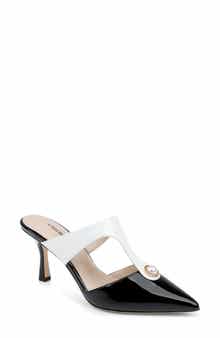 Bayonne Pointed Toe Pump