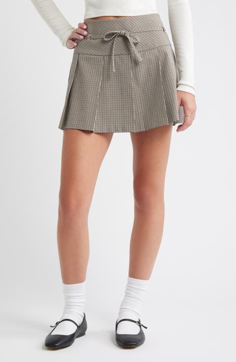Pleated Belted Plaid Minskirt