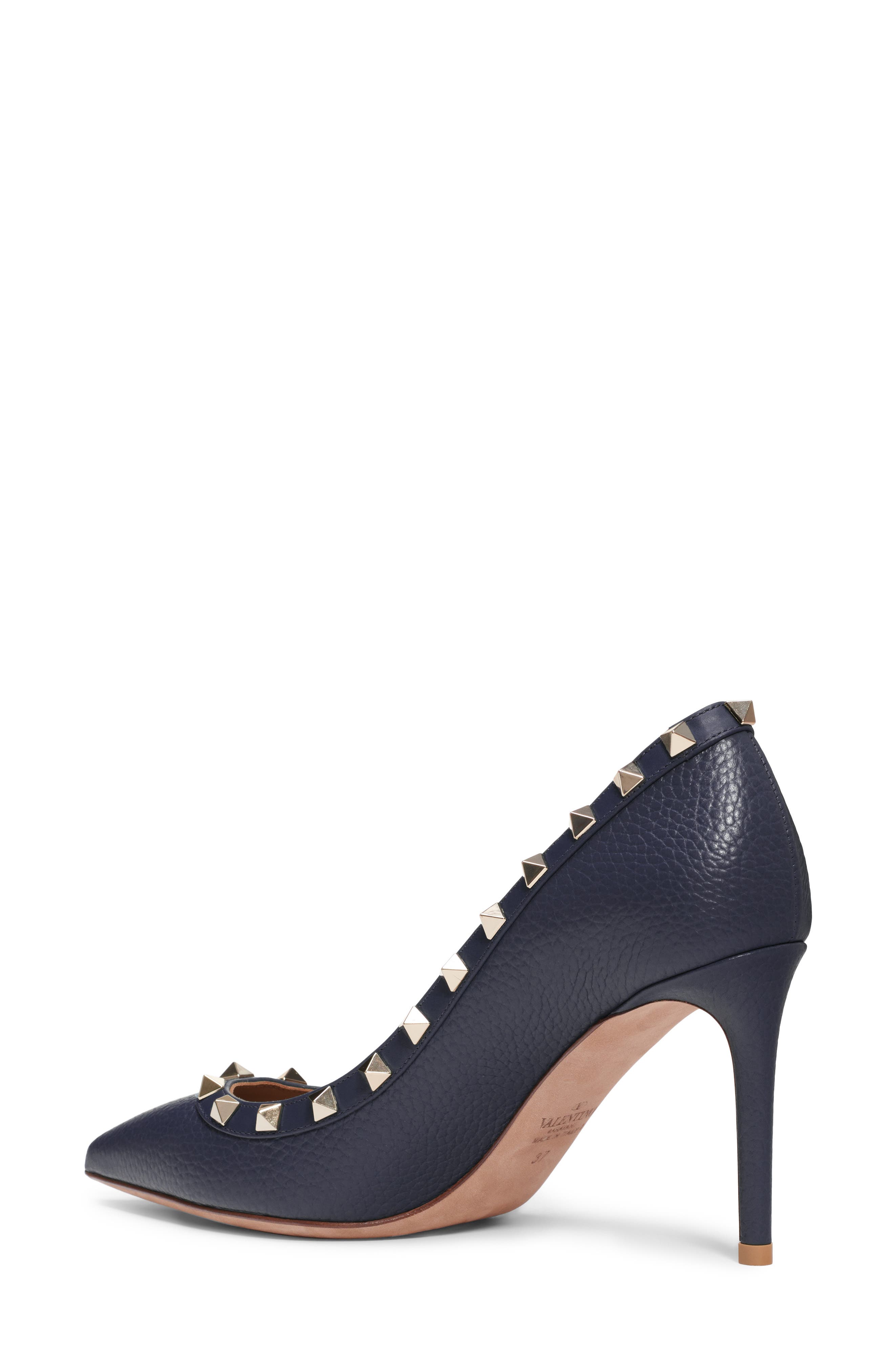 Valentino Garavani Rockstud Pointed Toe Pump, Alternate, color, 