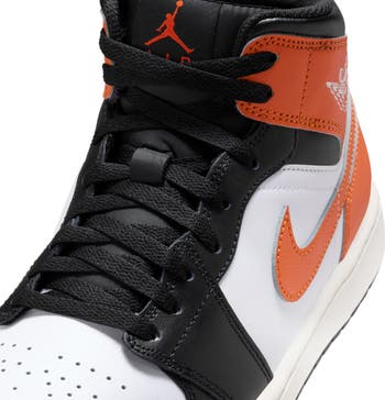 Air Jordan 1 Mid Sneaker