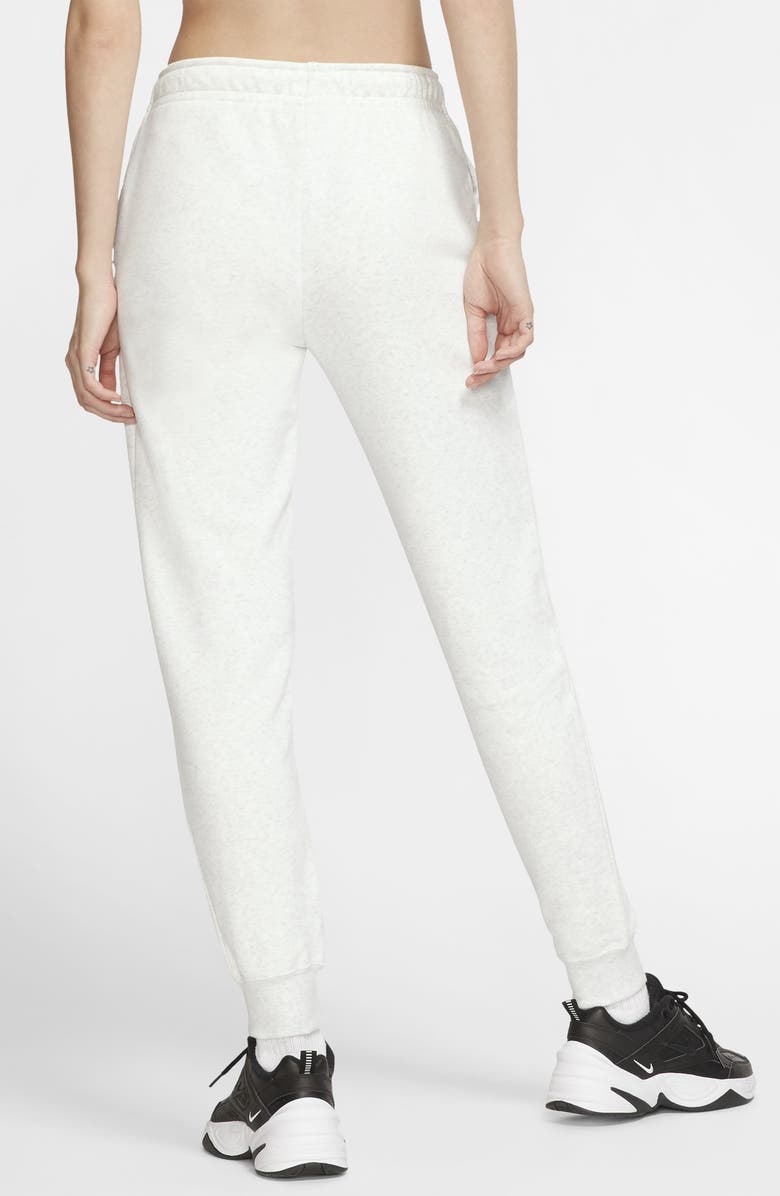 essential fleece pants nike