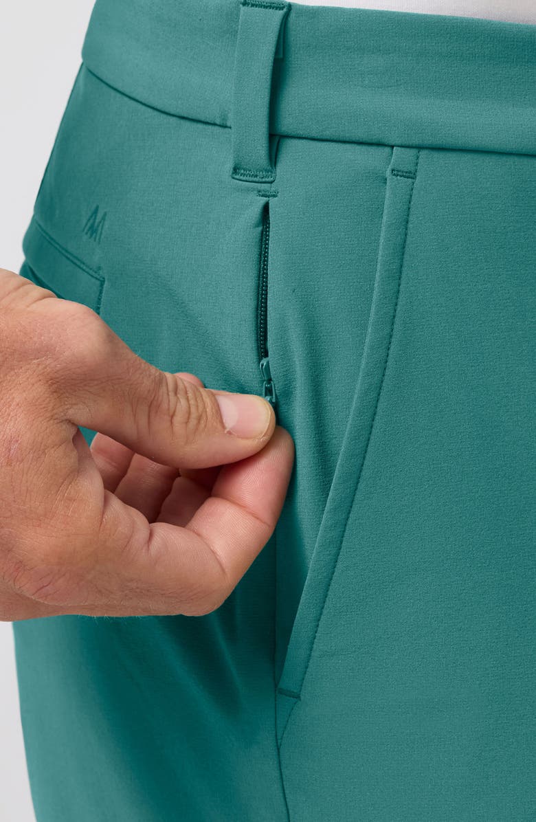 Mizzen+Main Helmsman Flat Front Performance Golf Shorts, Alternate, color, 