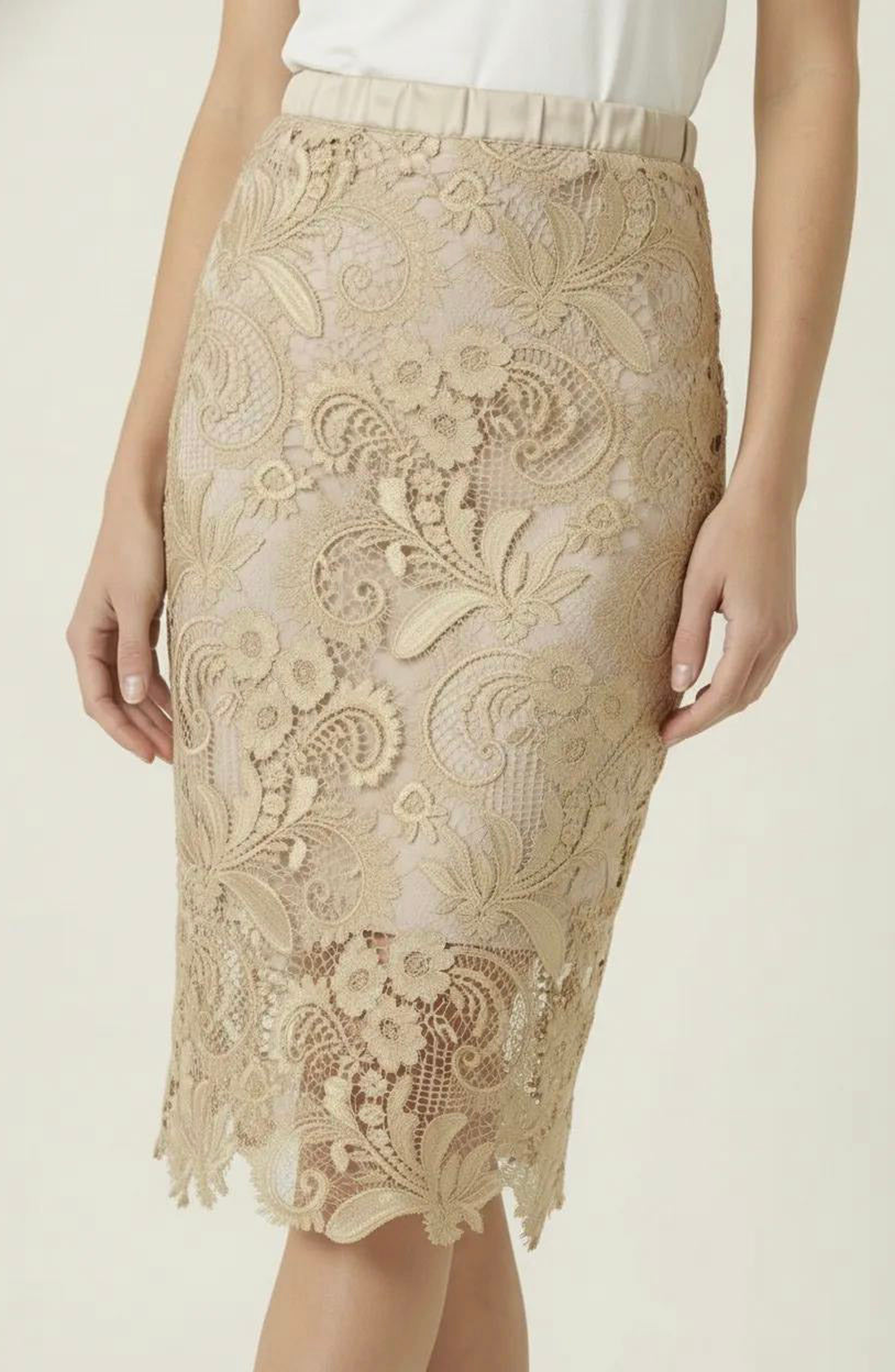 selected Gold Finish