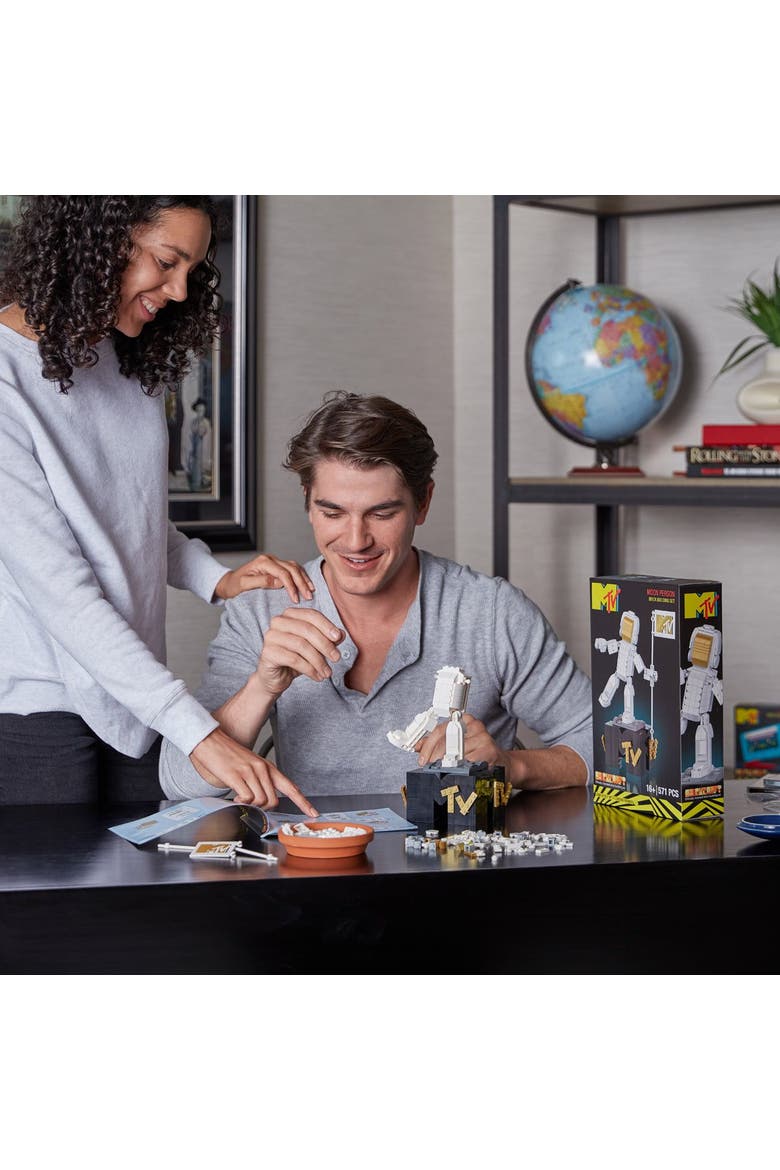 MTV Moon Person Building Set, Alternate, color, Yellow