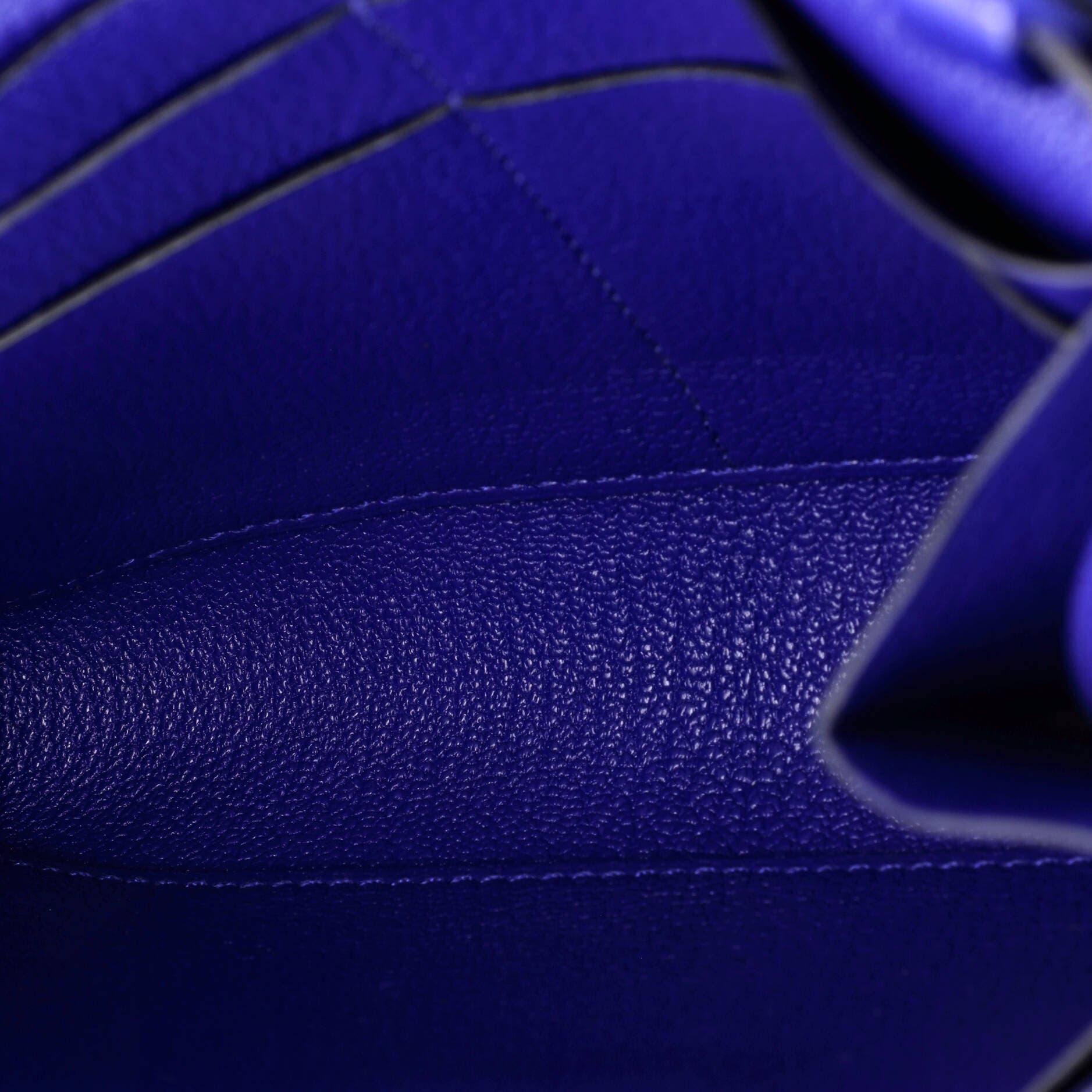 Pre-Owned Hermes Clic Wallet on Strap Chevre Mysore 16, Alternate, color, Bleu Electrique