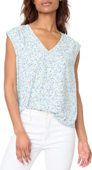 GIBSONLOOK The Favorite V-Neck Sleeveless Top