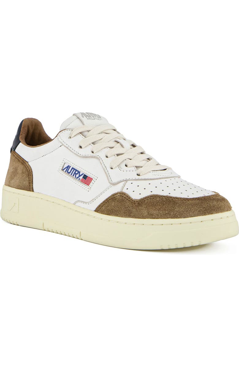 AUTRY Medalist Low Sneaker, Main, color, Goat/Suede Cigar/Blk
