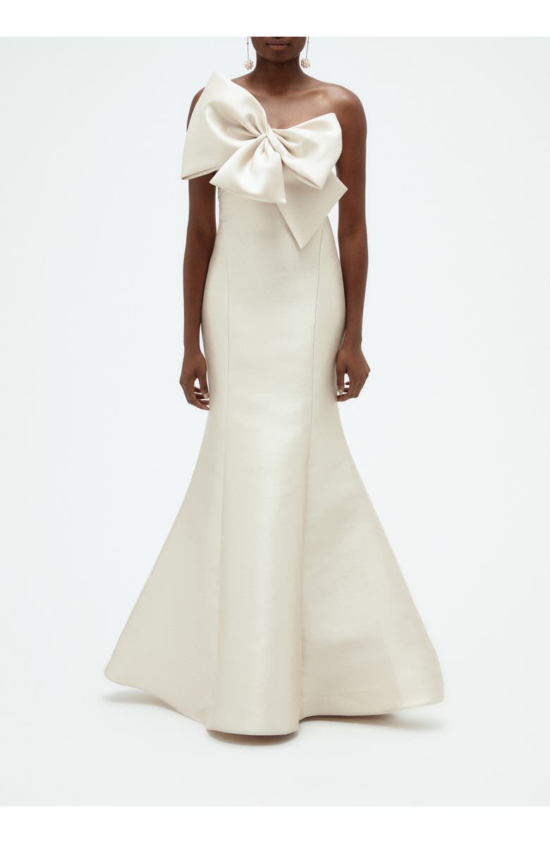 Amsale Mikado Twisted Double Bow Gown, Main, color, Champagne