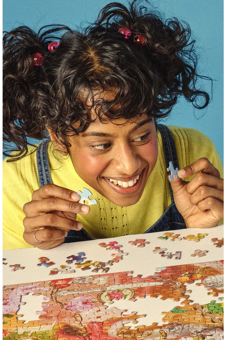 Charmworld Puzzle, Alternate, color, Bright Yellow