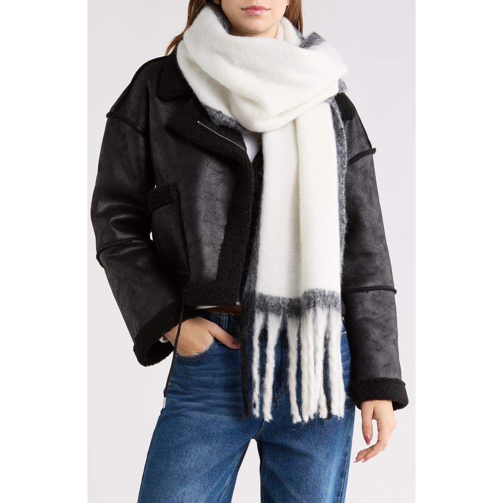 Steve Madden Pop Border Stripe Scarf In White