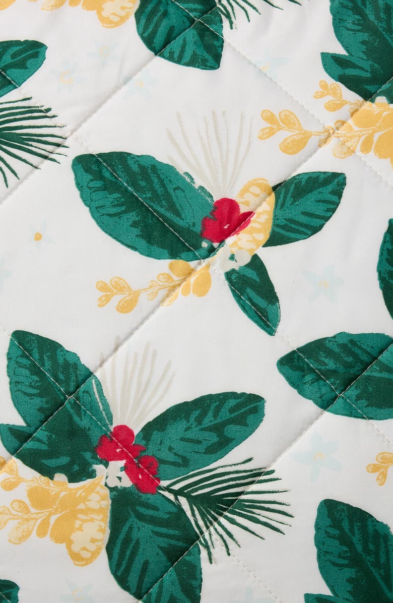 Hallmark Poinsettia 3-Piece Quilt Set, Alternate, color, White-Green