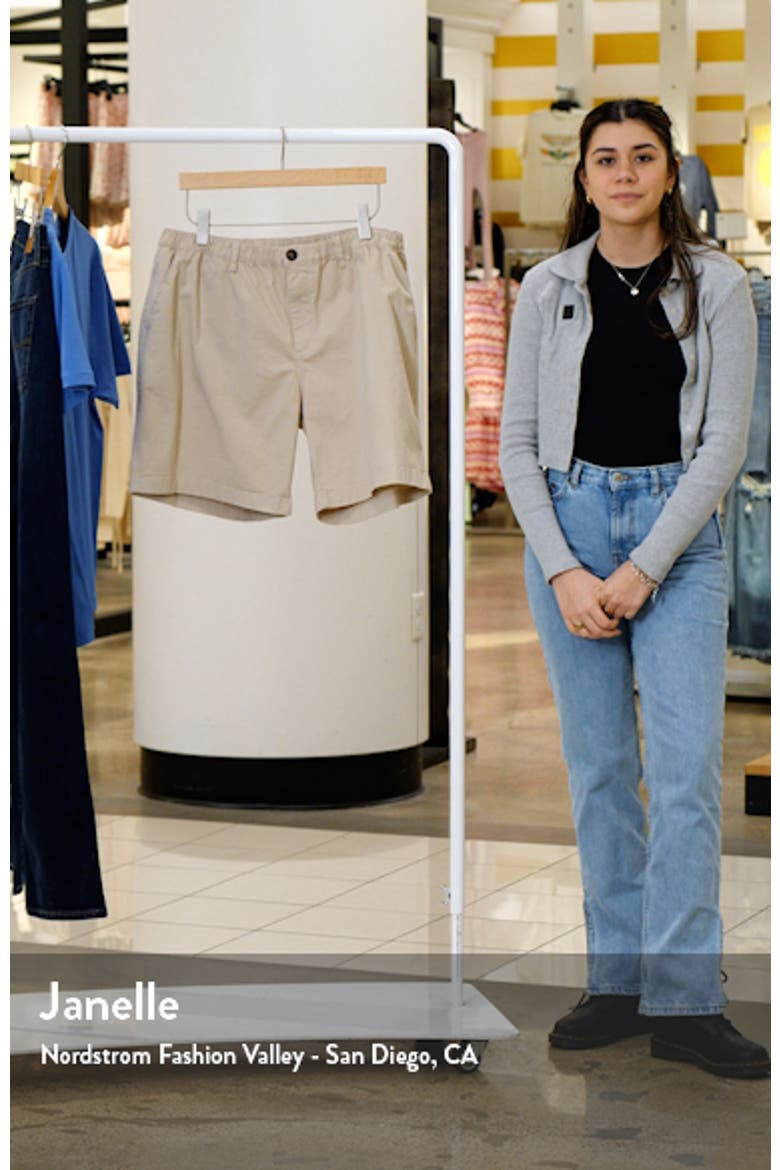 Original Stretch Twill 7-Inch Shorts video