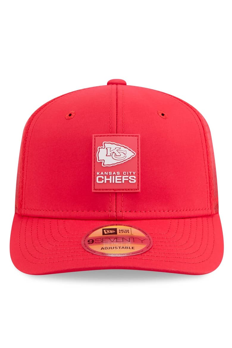 Men's New Era Red Kansas City Chiefs 2025 Sideline  9SEVENTY Trucker Adjustable Hat, Alternate, color, Red