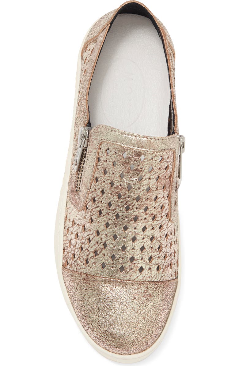 Chocolat Blu Nika Sneaker, Alternate, color,