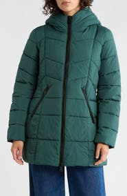 Bernardo Hooded Water Resistant Puffer Jacket
