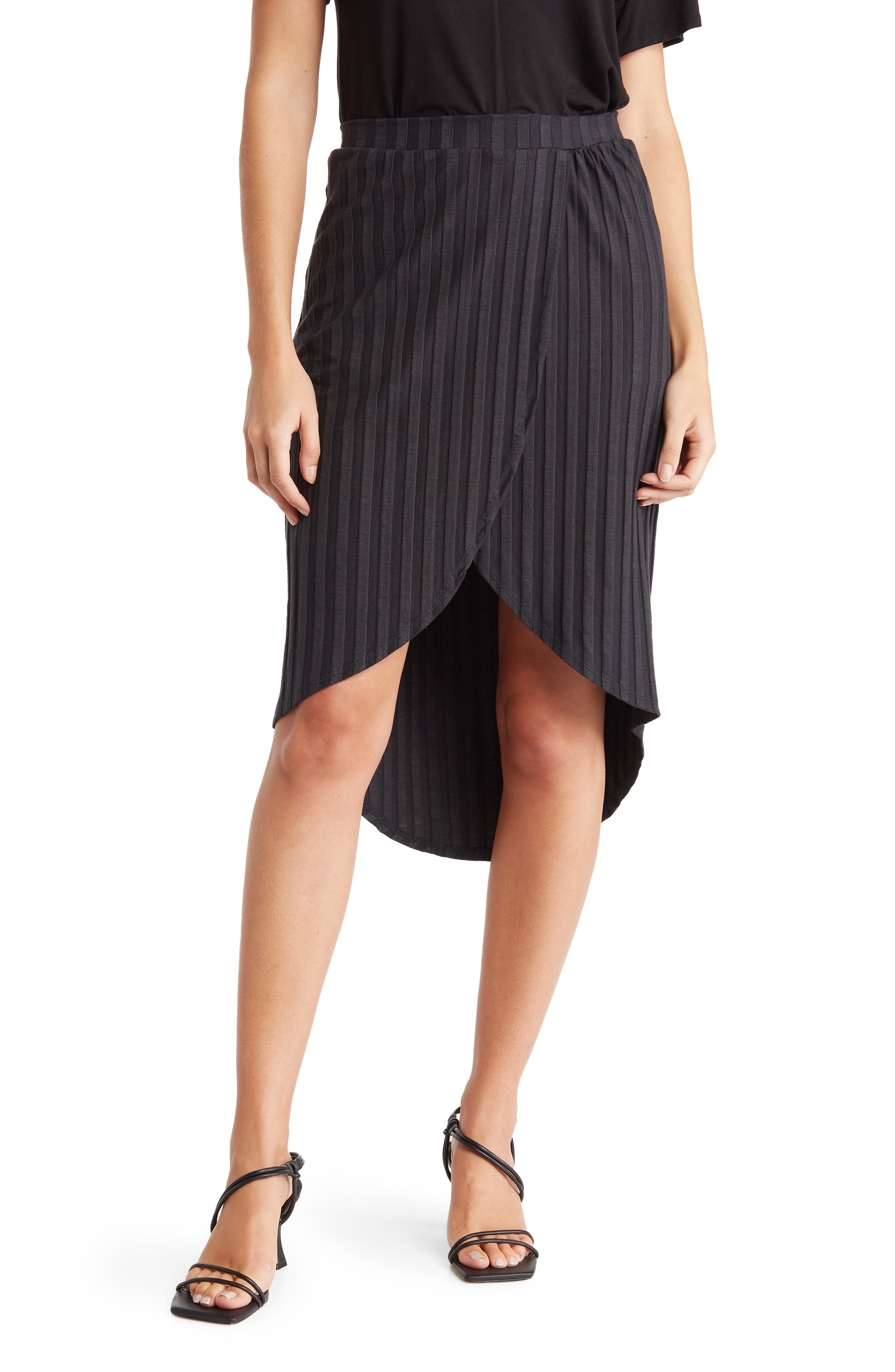 GO COUTURE Ribbed High/Low Hem Maxi Skirt