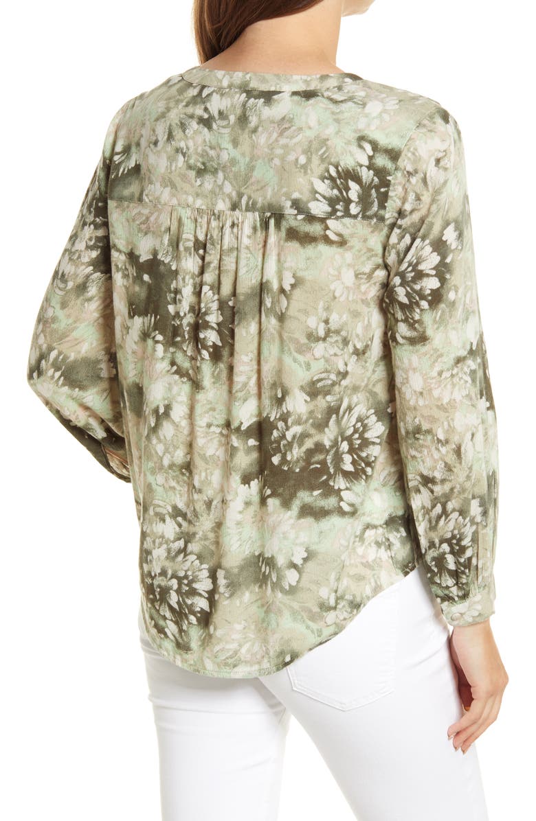 Caslon<sup>®</sup> V-Neck Long Sleeve Crinkle Crepe Shirt, Alternate, color, 