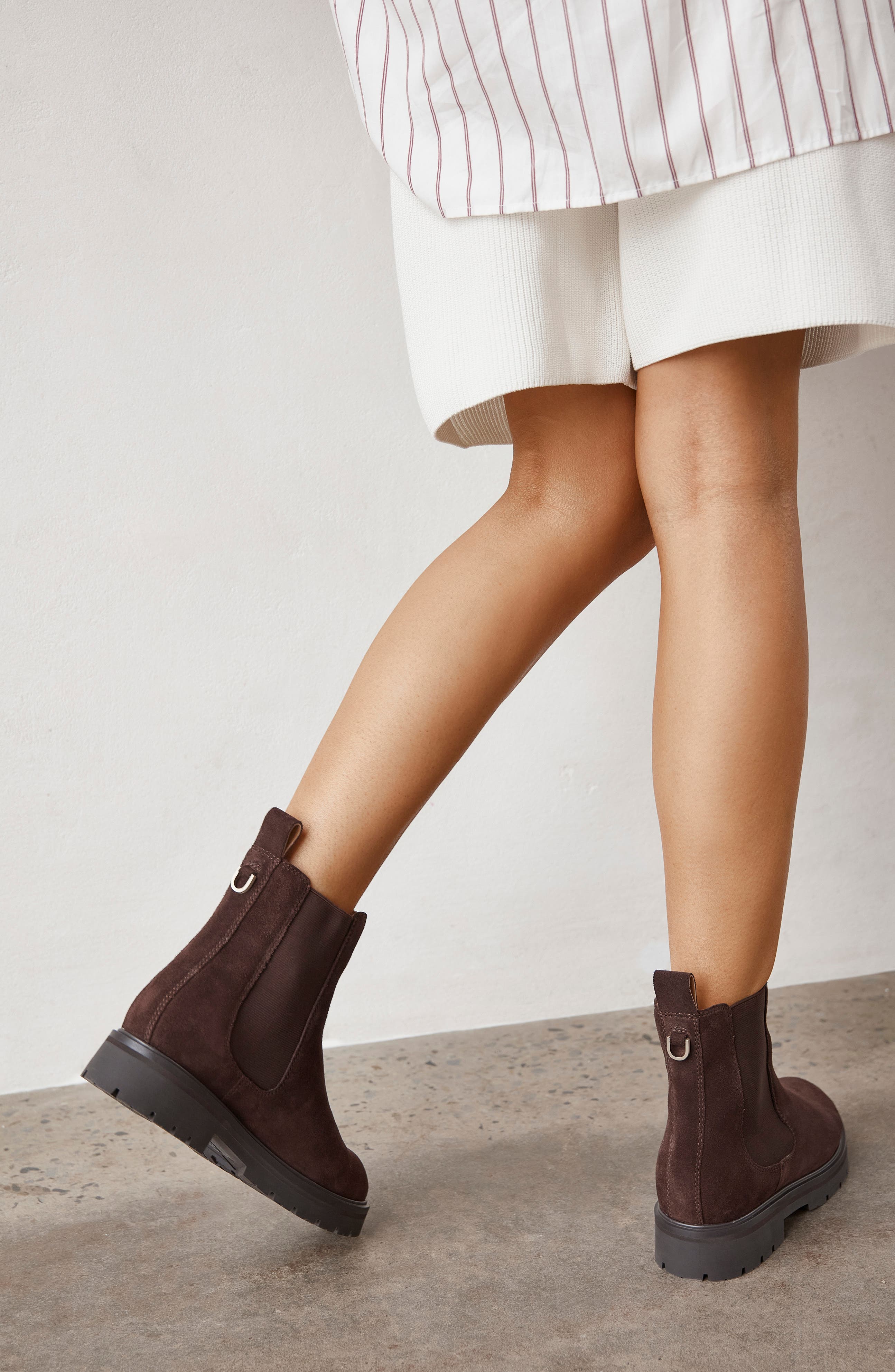 Rocco II Leather Chelsea Boot, Alternate, color, CHOCOLATE SUEDE