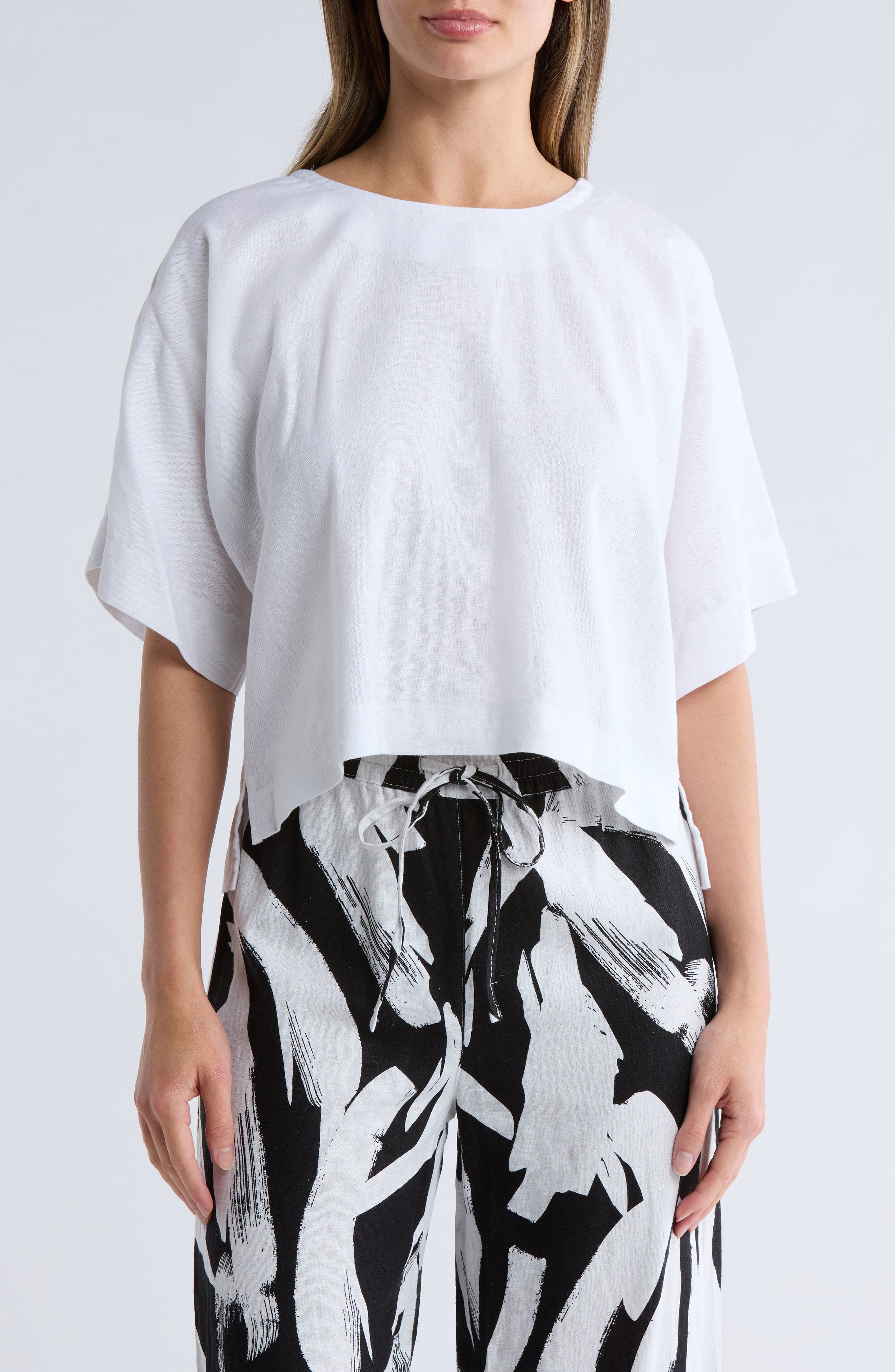 DKNY Boxy Short Sleeve Linen Blend Top