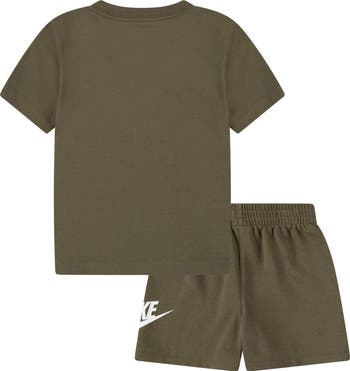 Club Logo T-Shirt & Shorts Set