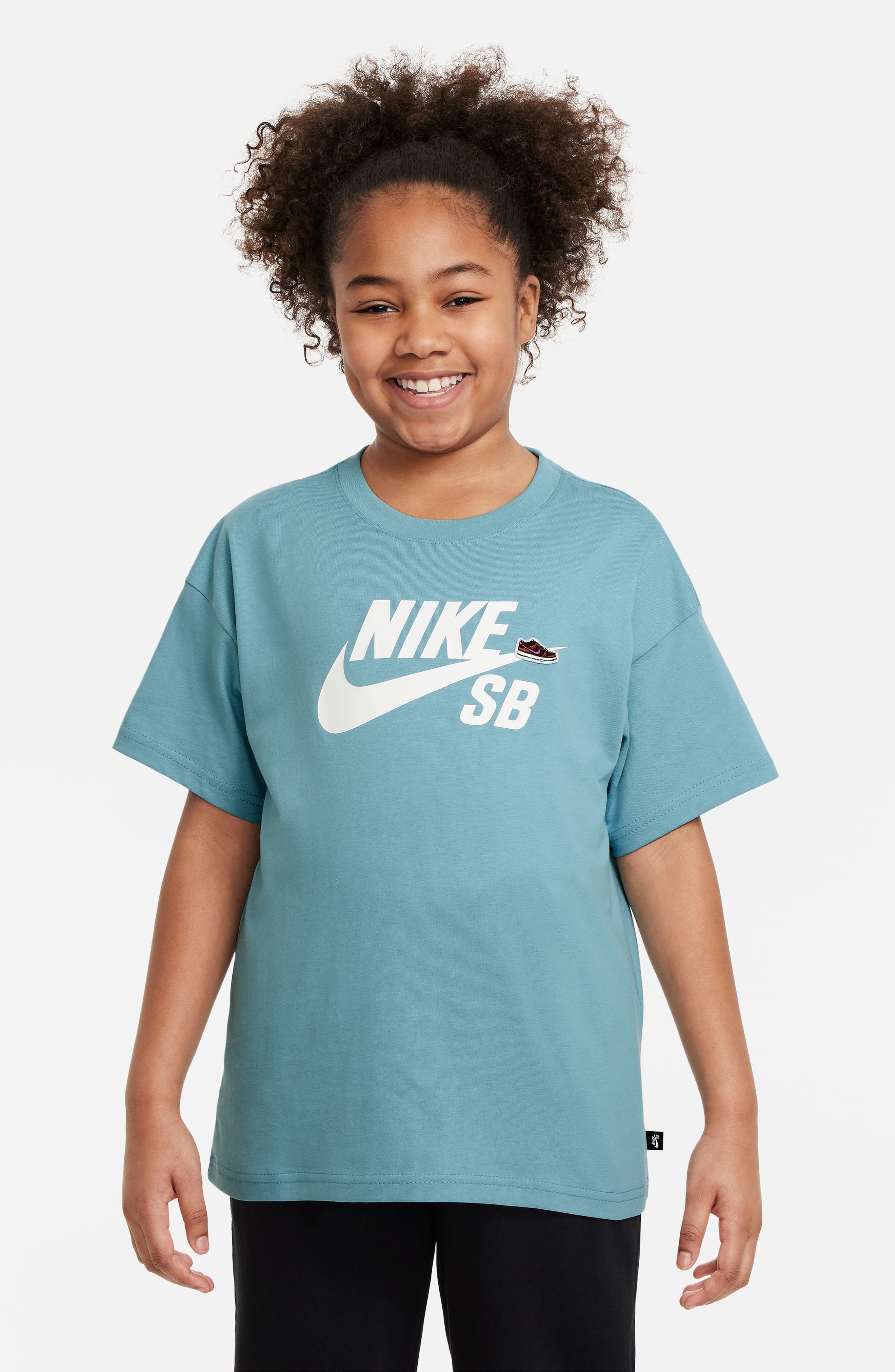 Nike Kids' Sportswear Logo Cotton Graphic T-Shirt