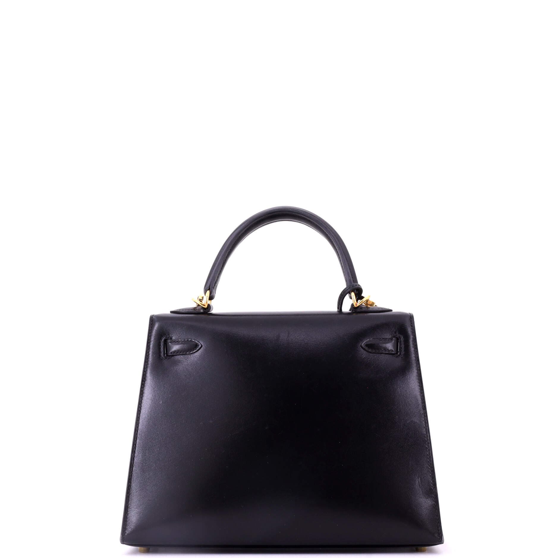 81034712 Kelly Handbag Black Tadelakt with Gold Hardware 25, Alternate, color, 