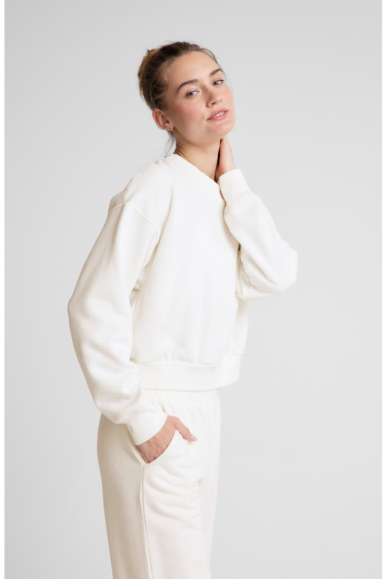 On the Go Crewneck Sweatshirt, Alternate, color, FRESH SNOW